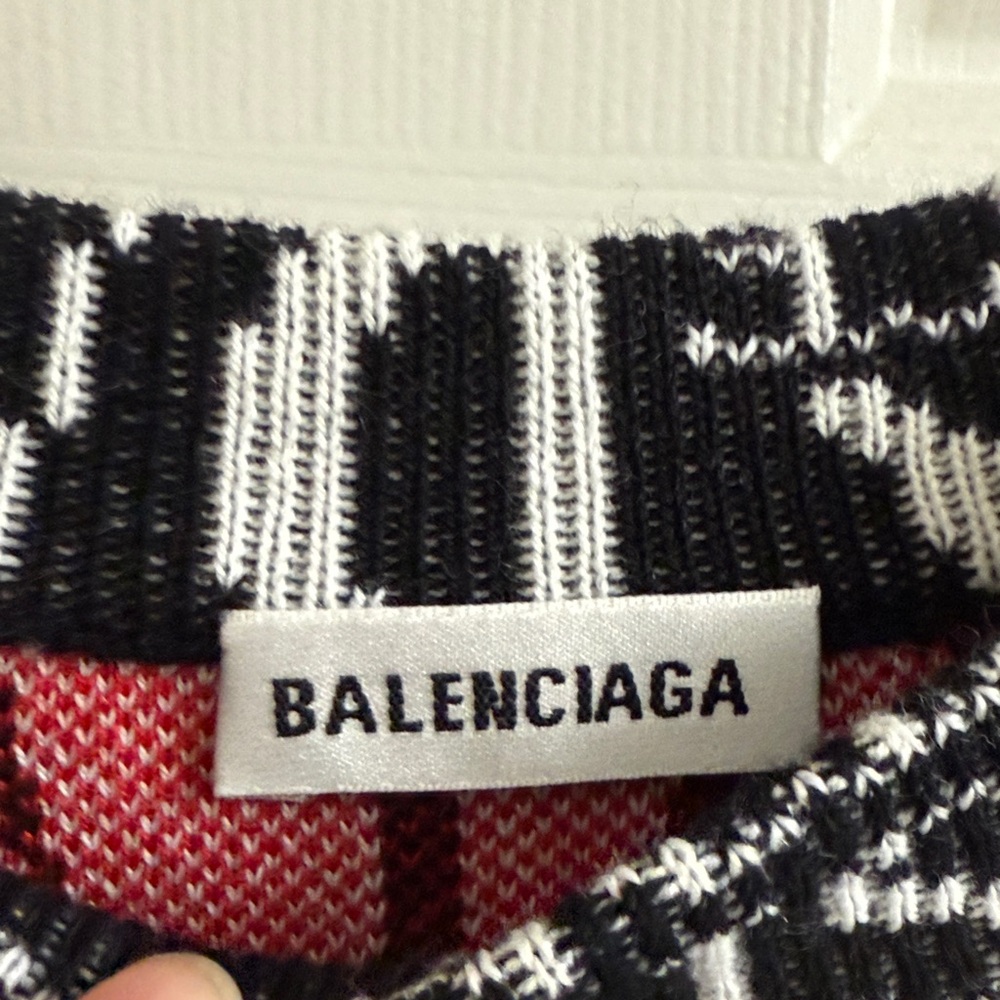 Balenciaga Black, White, and Red Love Paris-Motif Crewneck Sweater - Picture 12 of 13